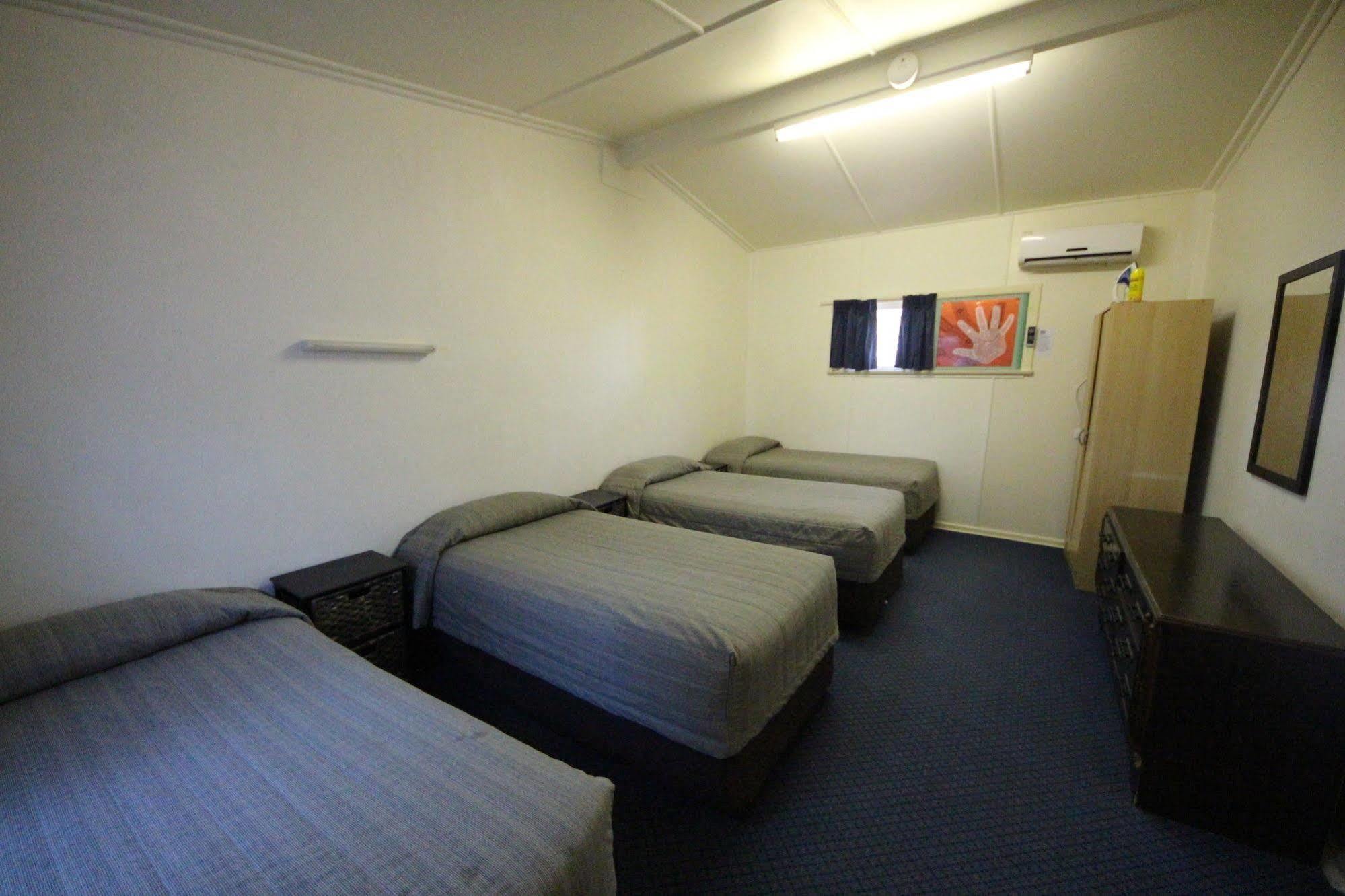 Coolabah Motel Walgett Экстерьер фото